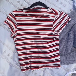 Brandy Top, Red and white, Long crop.